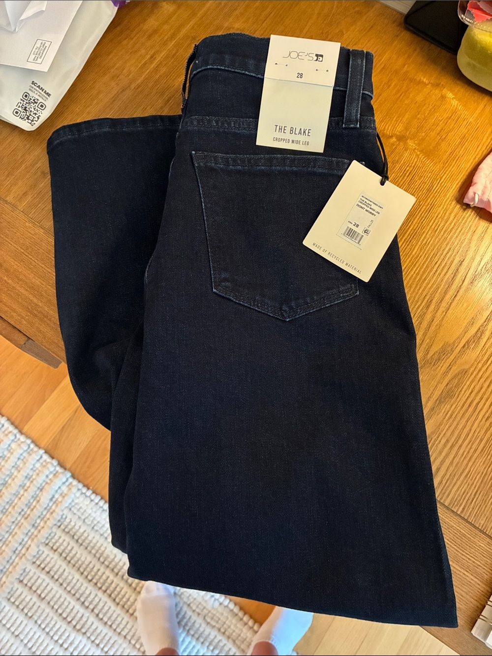 Joe's Jeans The Blake cropped wide leg 28
